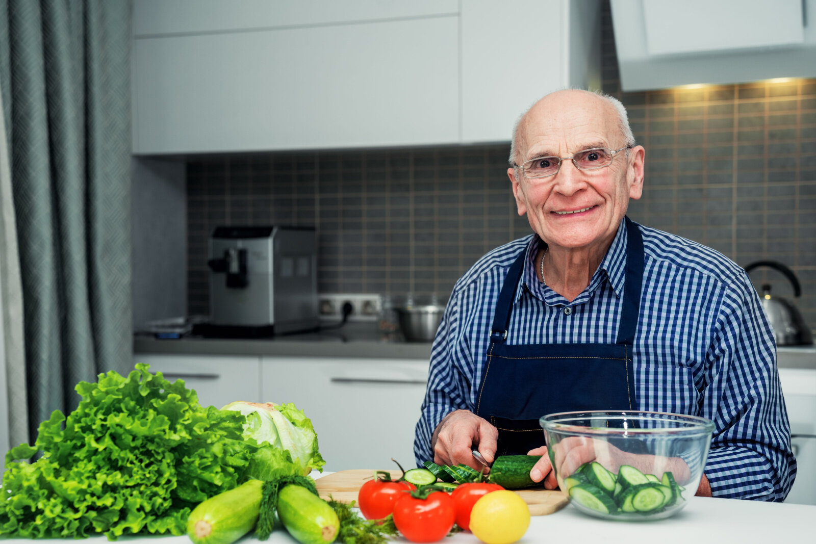 A senior man build strong immune system by eating healthy.